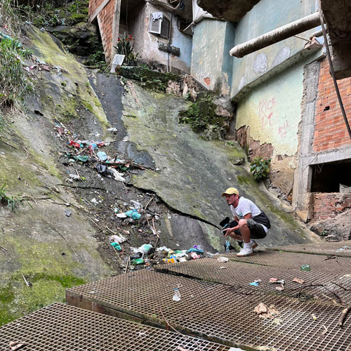 waste in Rio quarter