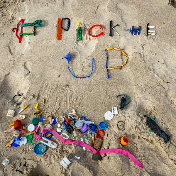 déchets plage océan